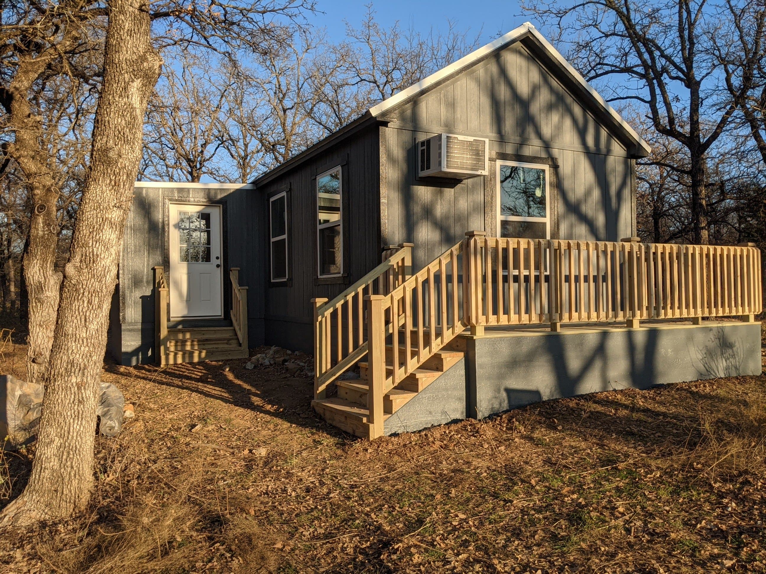 Little Juniper Cabin - Image 1